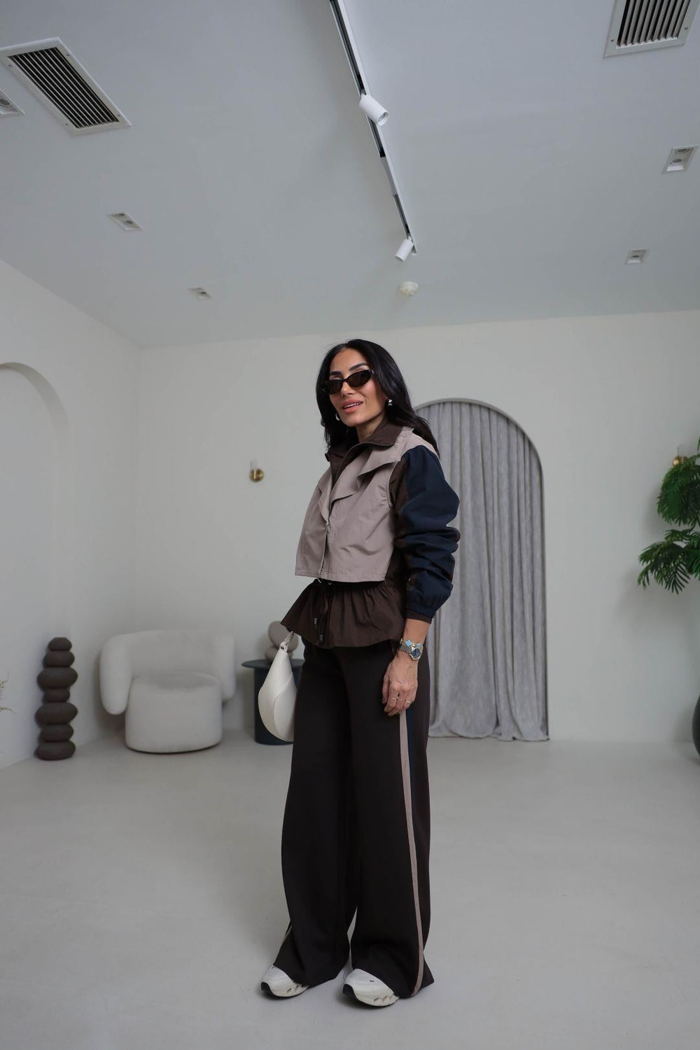 7063 Dik Yaka Çıtçıtlı Paraşüt Kumaş Eşofman Takımı KAHVE