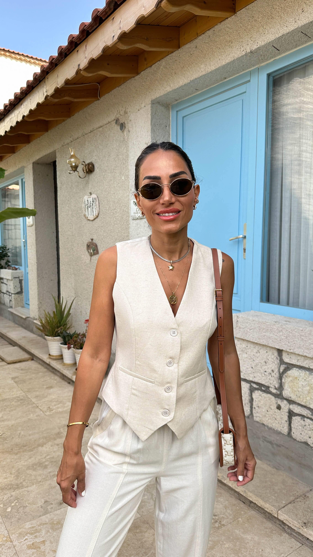 1116 Arkası Kuşaklı Keten Yelek