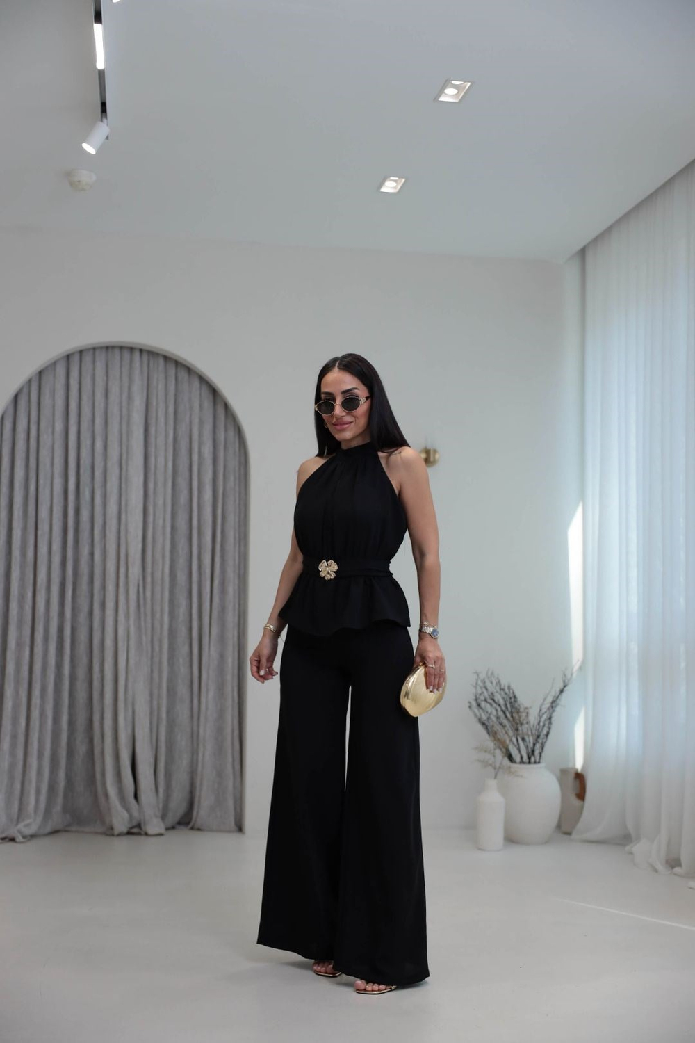 3944 Broş Detaylı Halter Yaka Tulum SİYAH