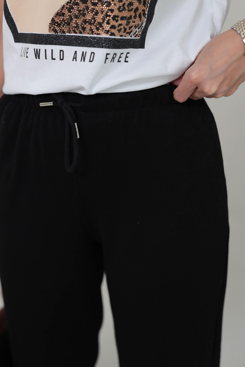 Beli Lastikli Yumuşak Doku Şardonlu Eşofman Altı SİYAH