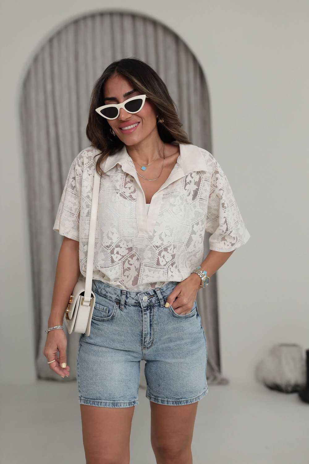 9865 Gömlek Yaka Kısa Kol Dantel Bluz KREM