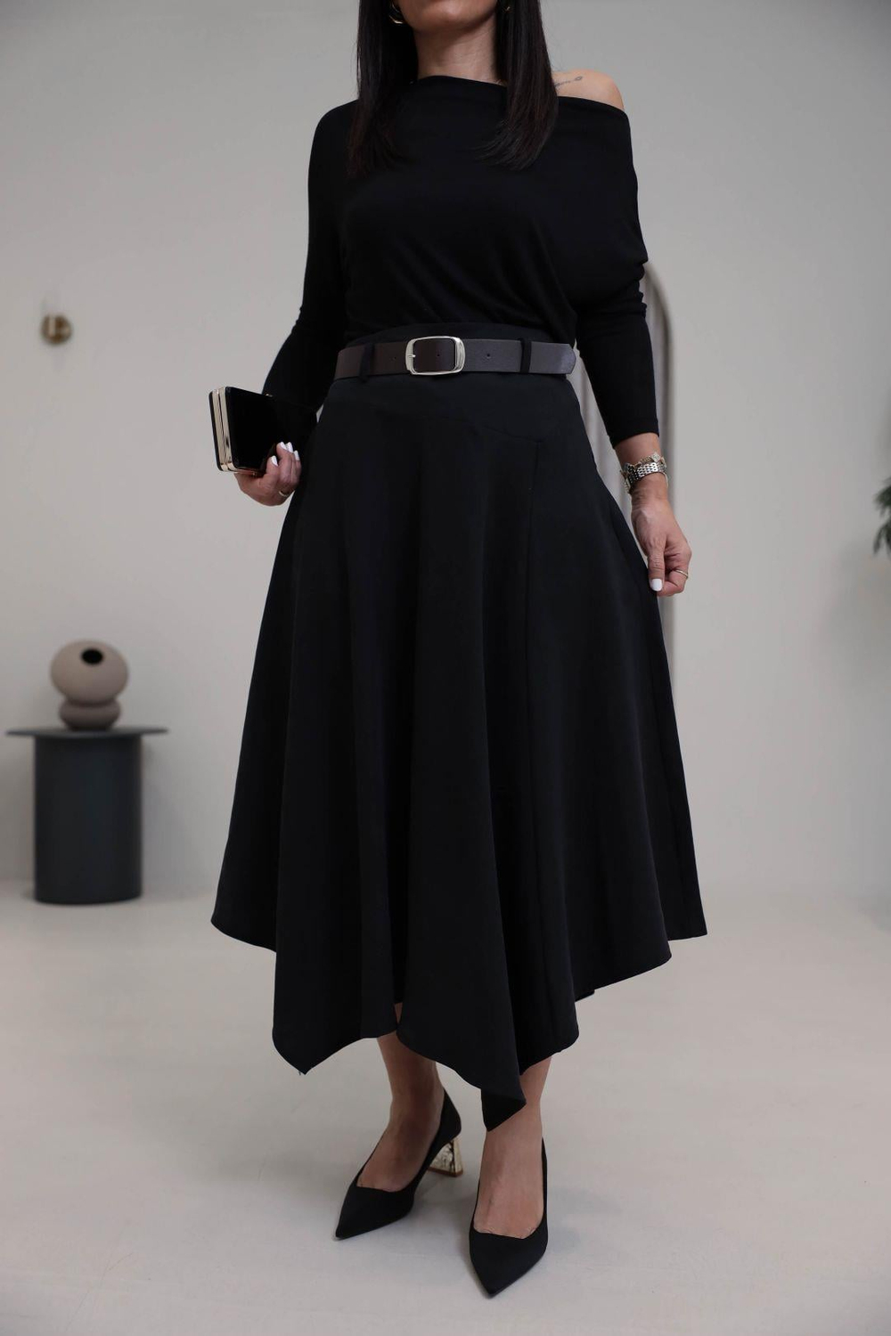 0670 Asimetrik Dikiş Detay Kemerli Kloş Etek SİYAH