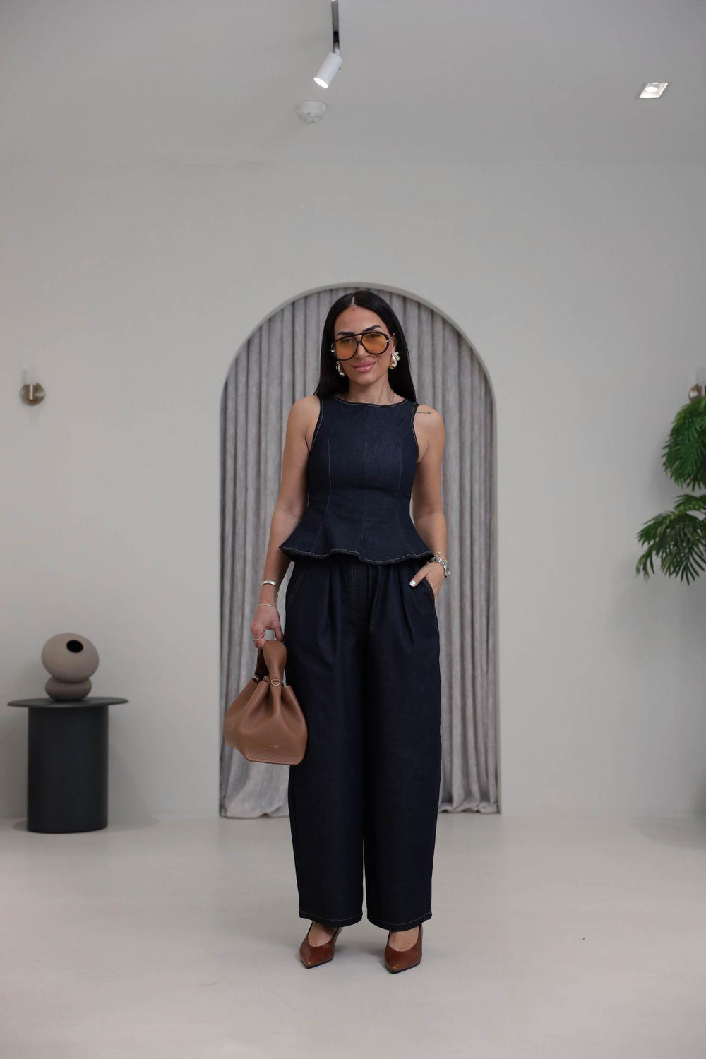 1584 Sıfır Kol Peplum Denim Takım LACİVERT