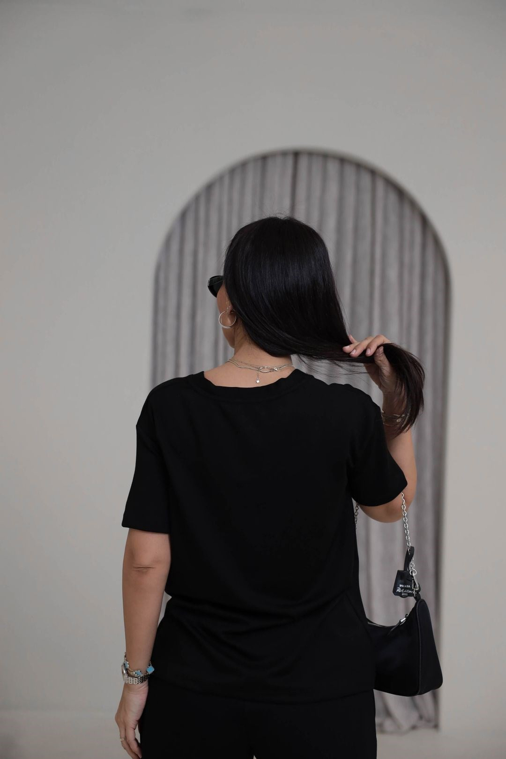 T927 V Yaka Modal Kumaş Tshirt SİYAH