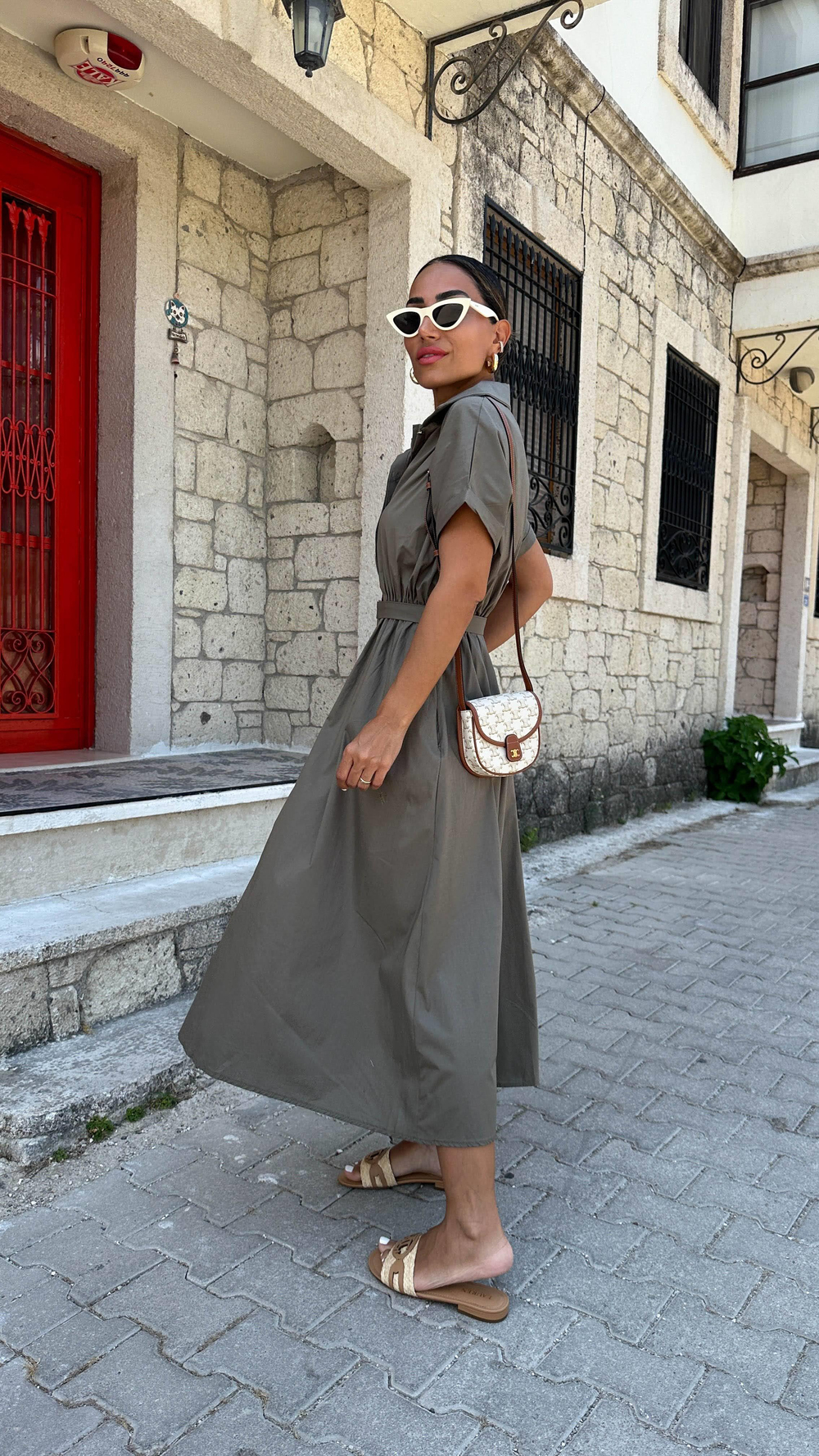 9679 Kemerli Kısa Kol Gömlek Elbise