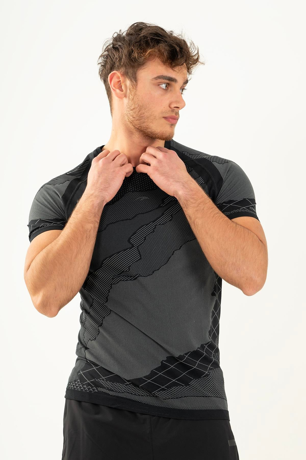 Maraton Active SlimFit Erkek Bisiklet Yaka  Kısa Kol Koşu T-shirt 821079