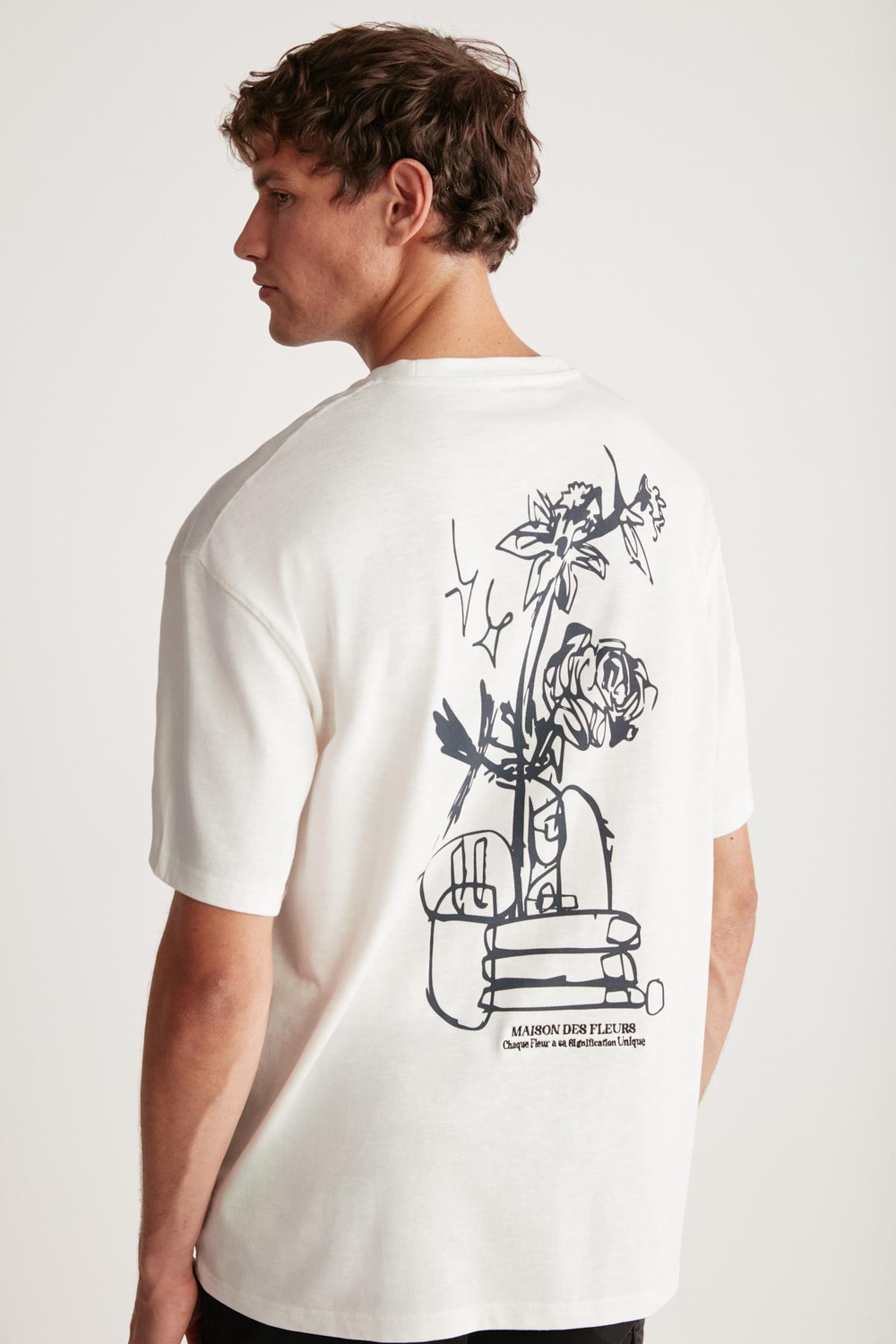 ALONZO Erkek Oversize Fit %100 Pamuk Nakışlı Ve Baskılı Ekru T-Shirt