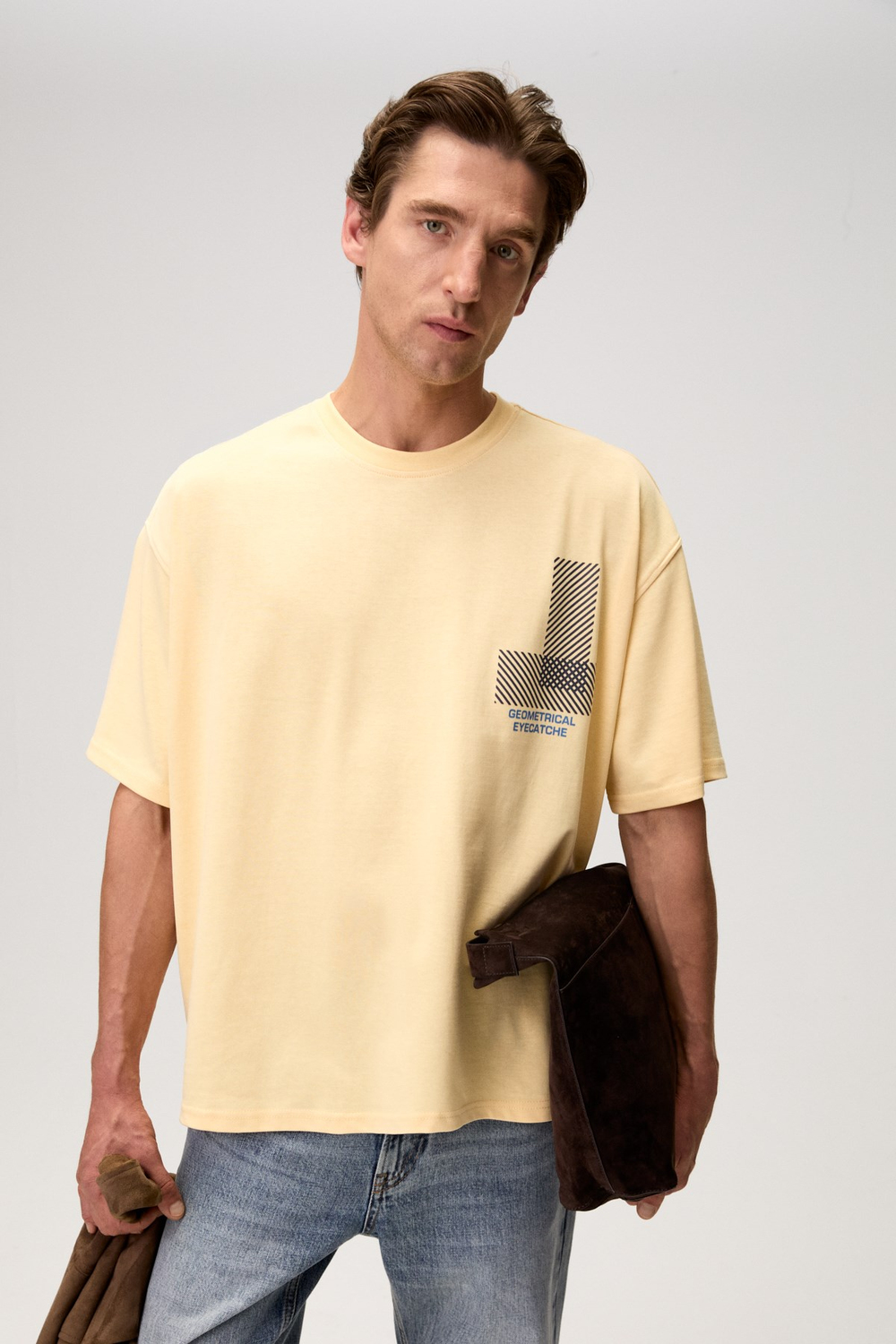 ASELA Erkek Ön Ve Arkası Nakış Detaylı Kısa Kollu Sarı T-Shirt