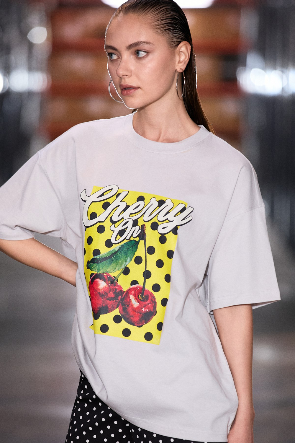 CASSIANE Kadın Bisiklet Yaka Kısa Kollu Ön Ve Arka Baskılı Regular Gri T-Shirt