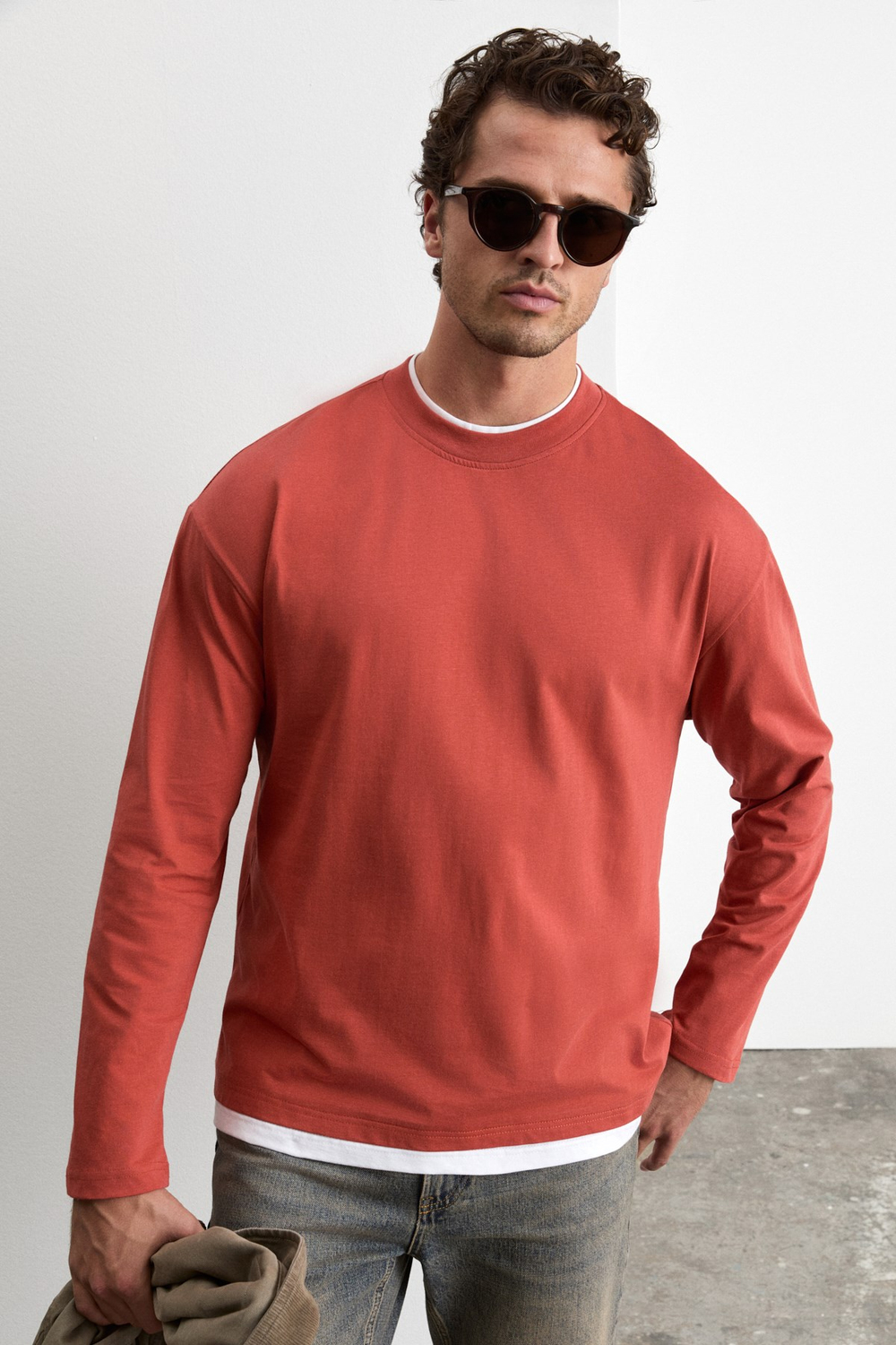 NOX Erkek Yaka Ve Etek Uçları Kontrast Detaylı Kiremit Rengi T-Shirt