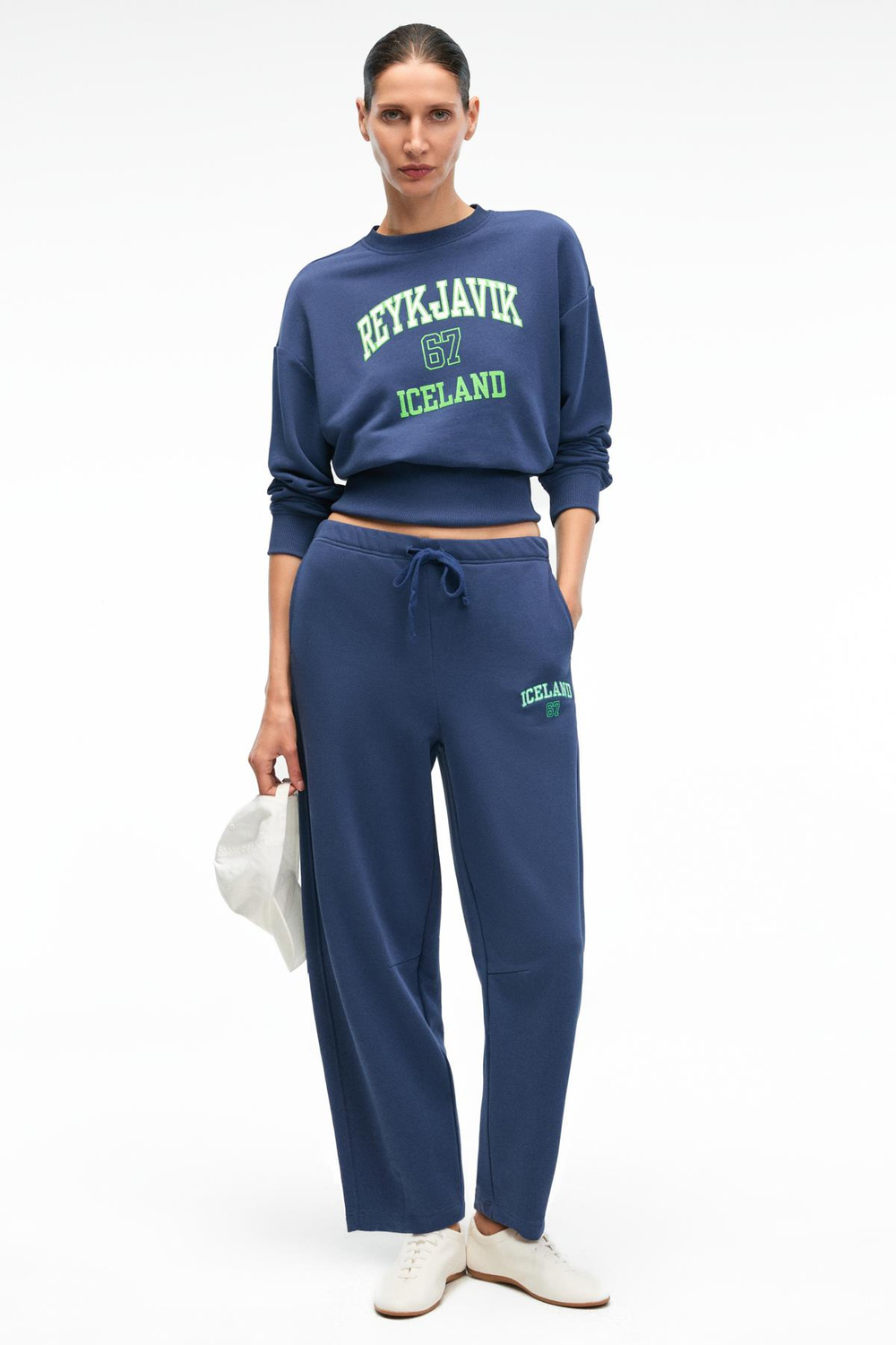 SORELLIA Kadın Bisiklet Yaka Üzerine Oturan Beli Korseli Baskılı Regular Lacivert Sweatshirt
