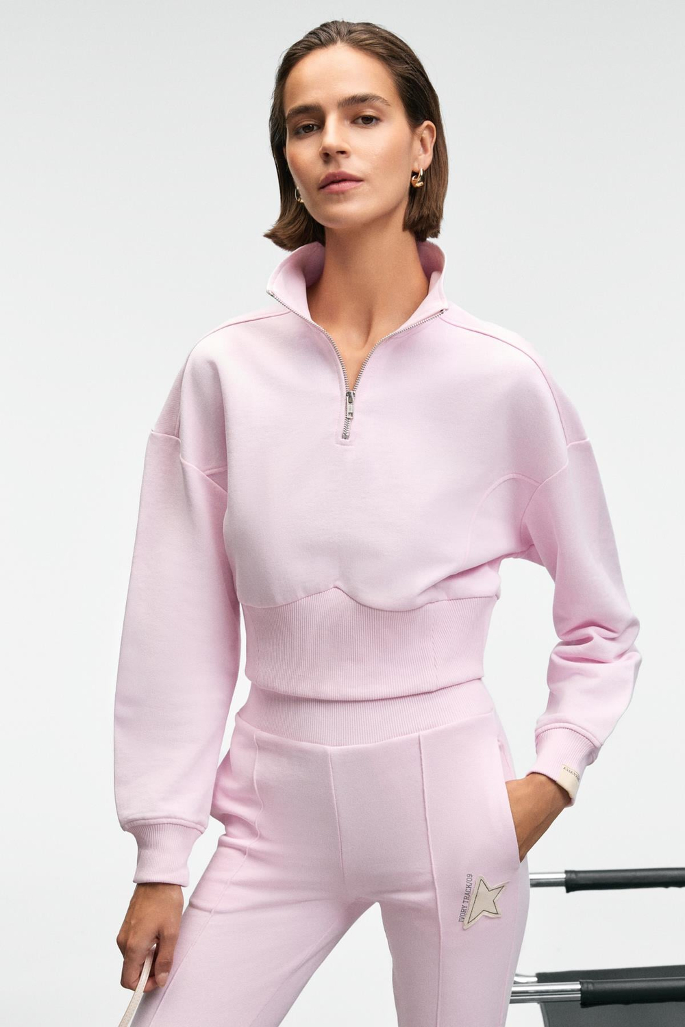 THALIA Kadın Arka Baskılı Ve Patch Detaylı Fermuarlı Dik Yakalı Pembe Sweatshirt