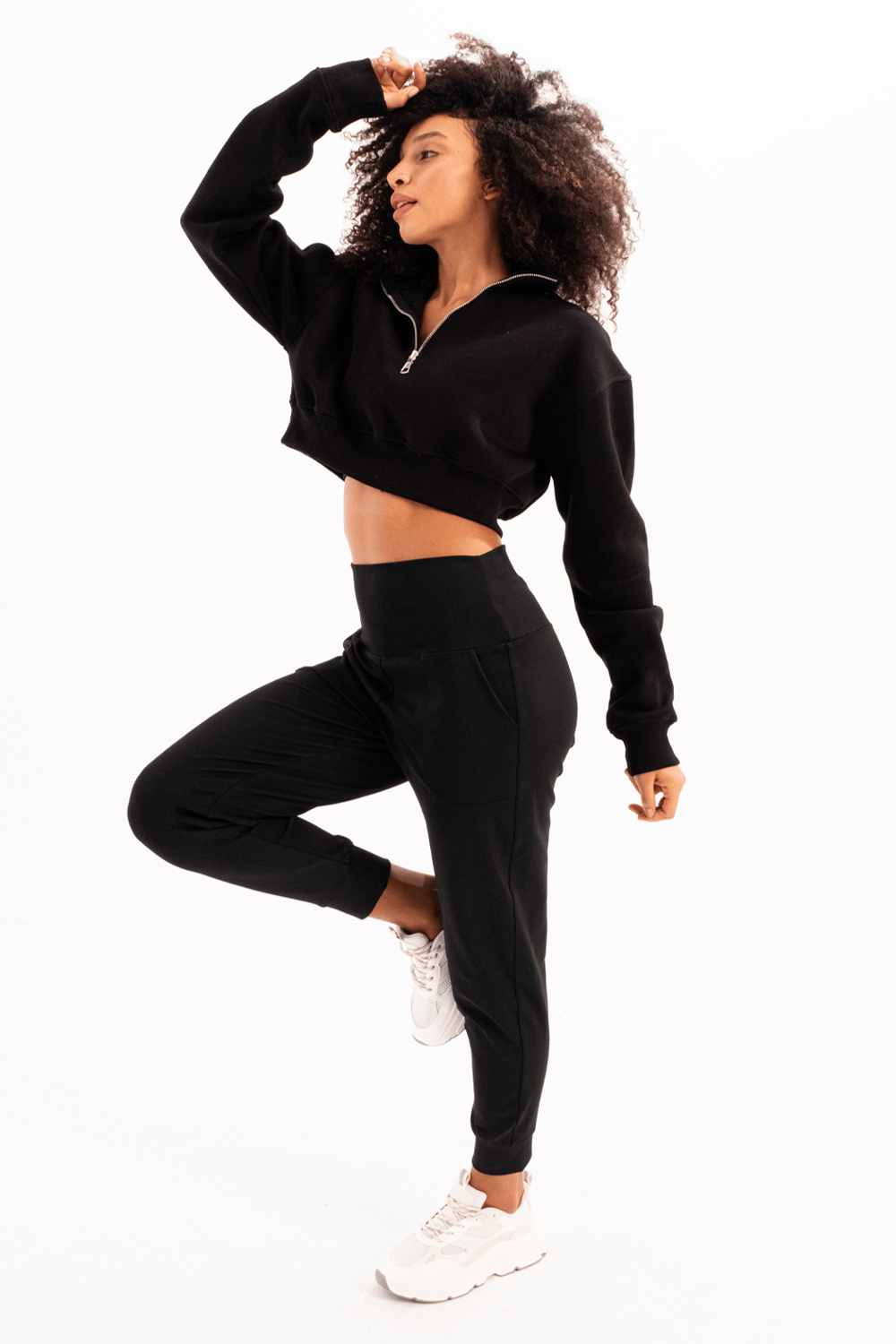 Crop Dik Yaka Yarı Fermuarlı Şardonlu Kadın Sweatshirt Vibe Siyah