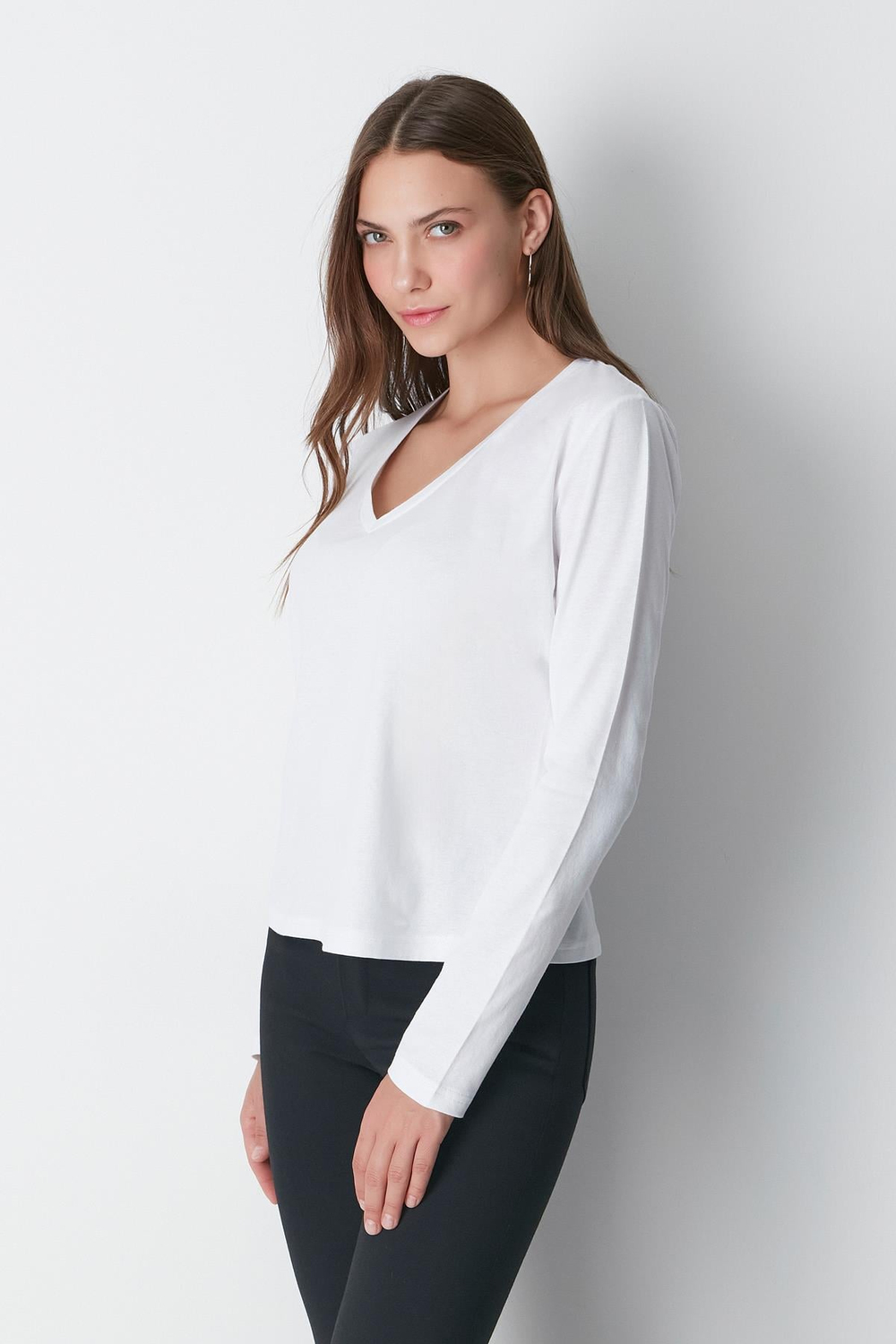 V Yaka Uzun Kol 2li Basic T-Shirt 954 Siyah/Beyaz
