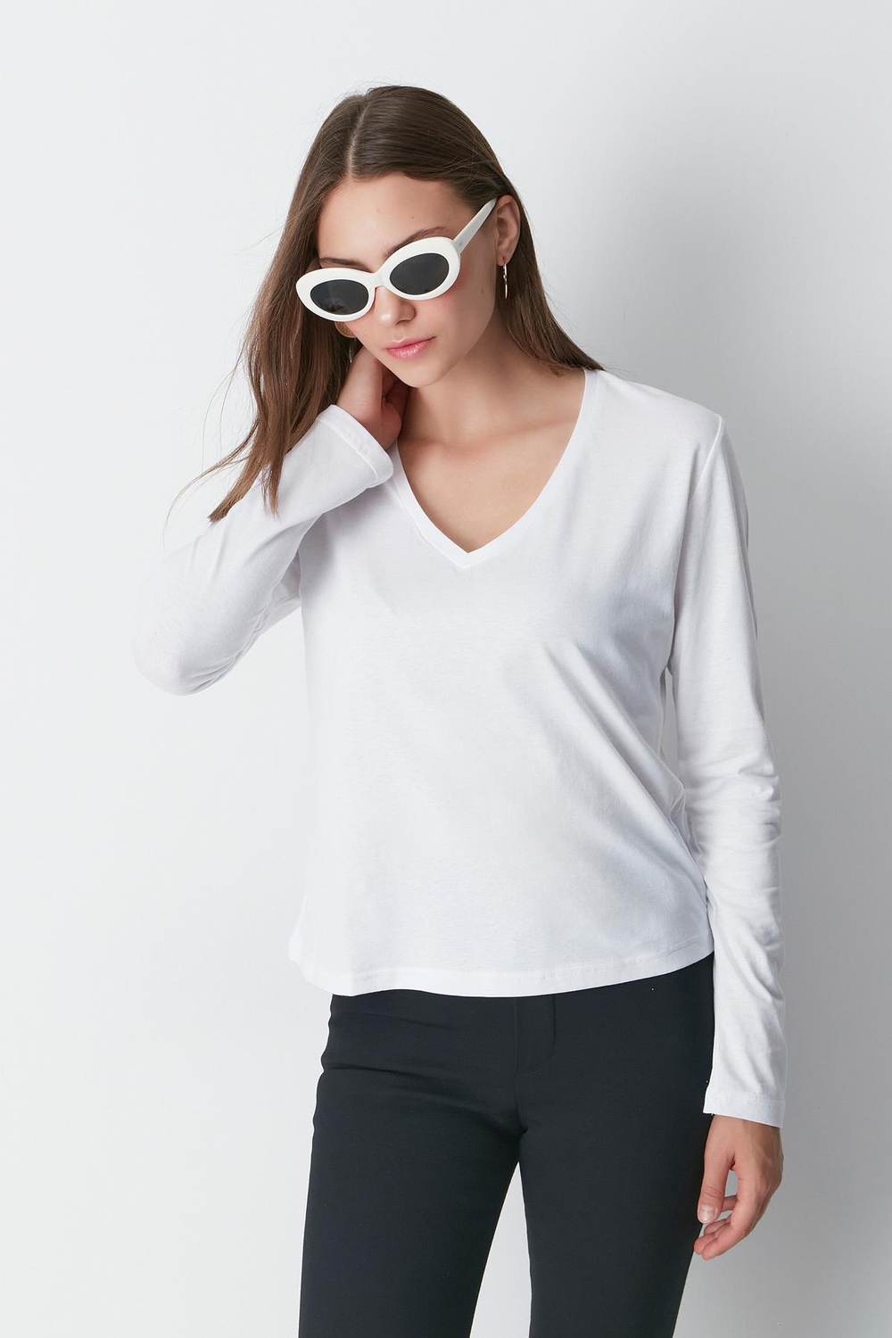V Yaka Uzun Kol 2li Basic T-Shirt 954 Siyah/Beyaz