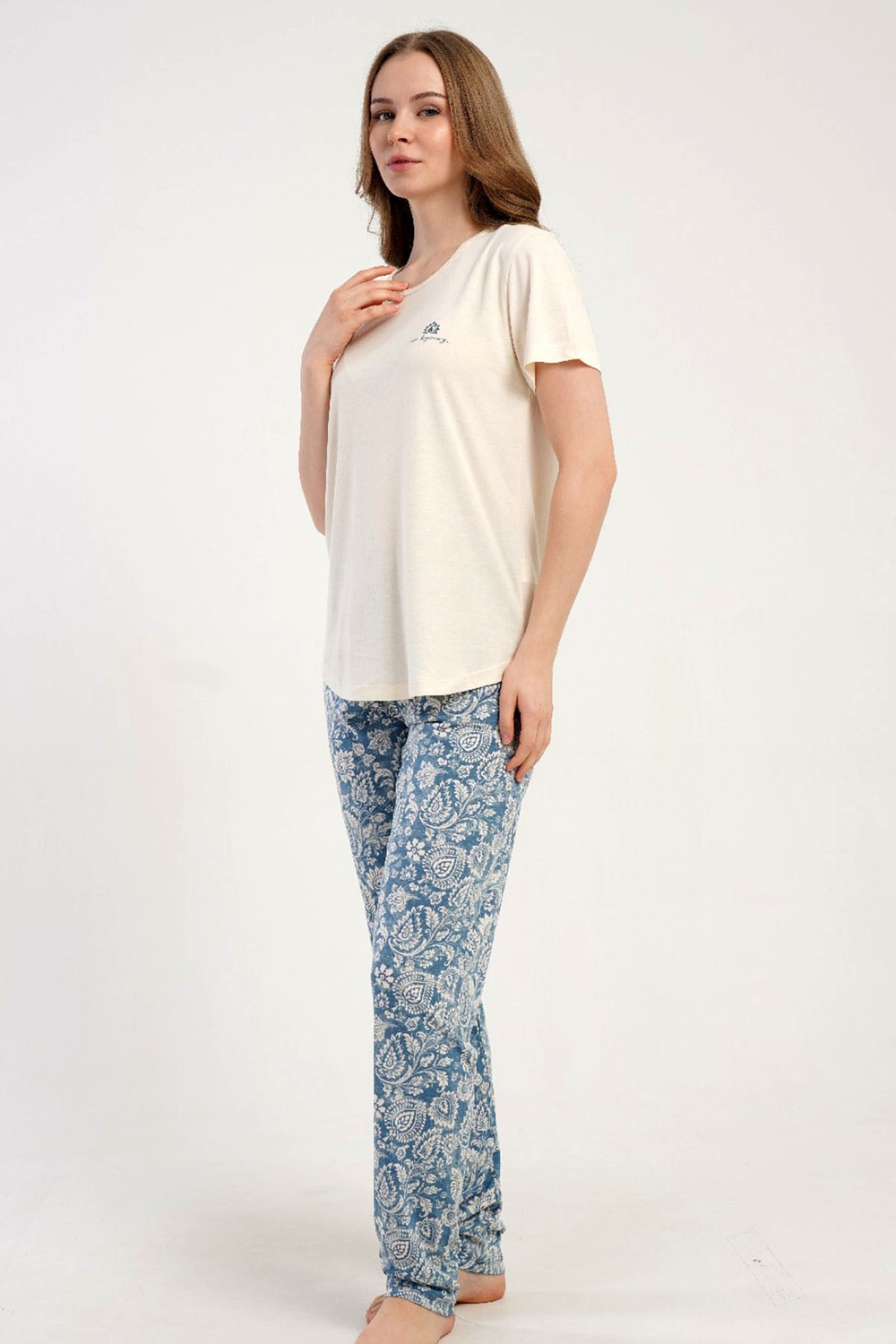 Yuvarlak Yaka Kısa Kollu Pijama Takımı Krem-512275