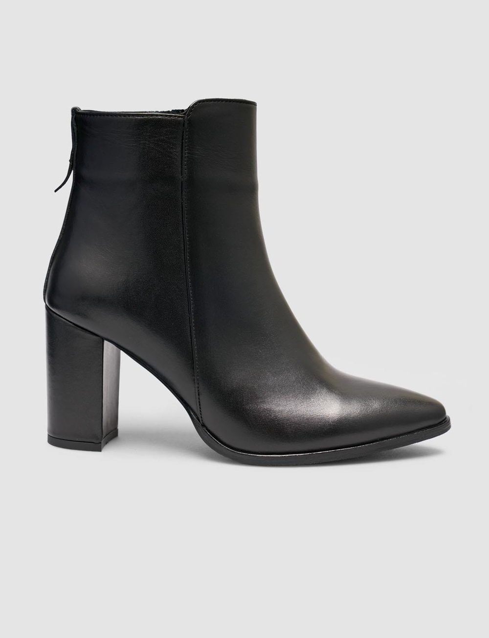 2025-FW-Kış-Kadın-Bot