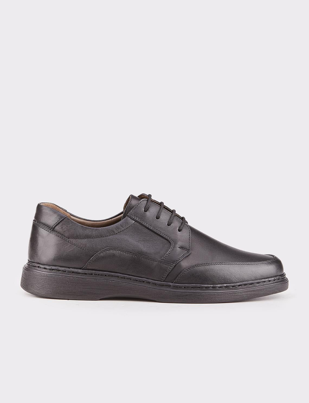 Men Black Genuine Leather Casual Shoes