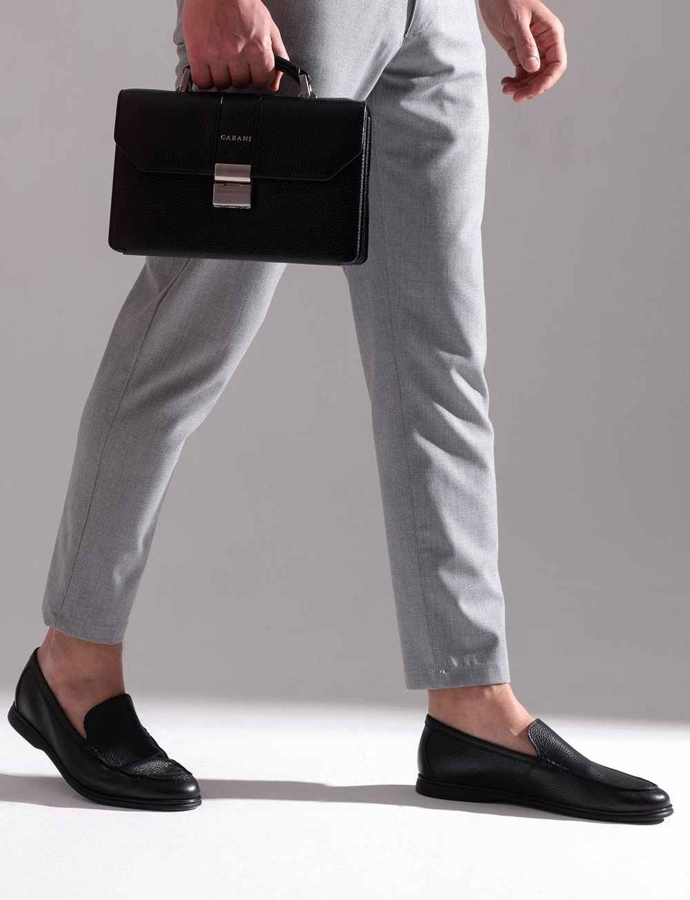 Men Black Genuine Leather Briefcase