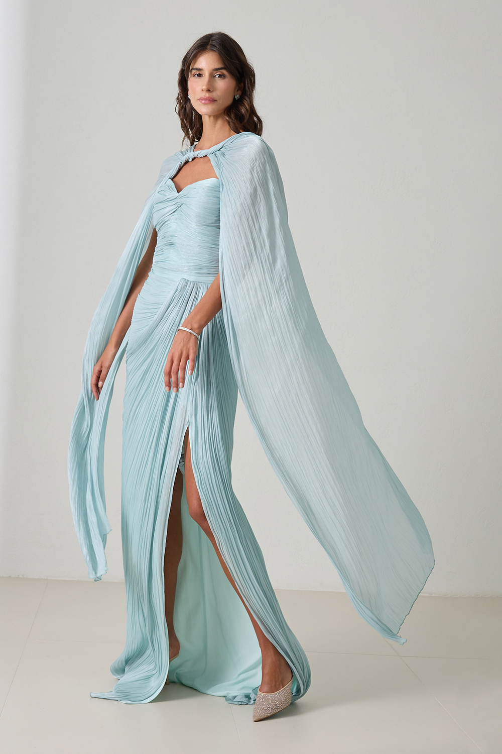 Mint Pelerin Ve Drape Detaylı Geniş Kalıp Abiye Elbise