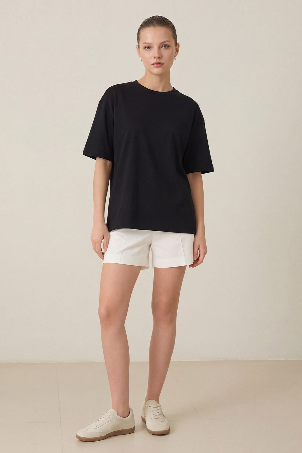 Siyah %100 Pamuklu Bisiklet Yaka Basic Kısa Kollu Oversize T-Shirt