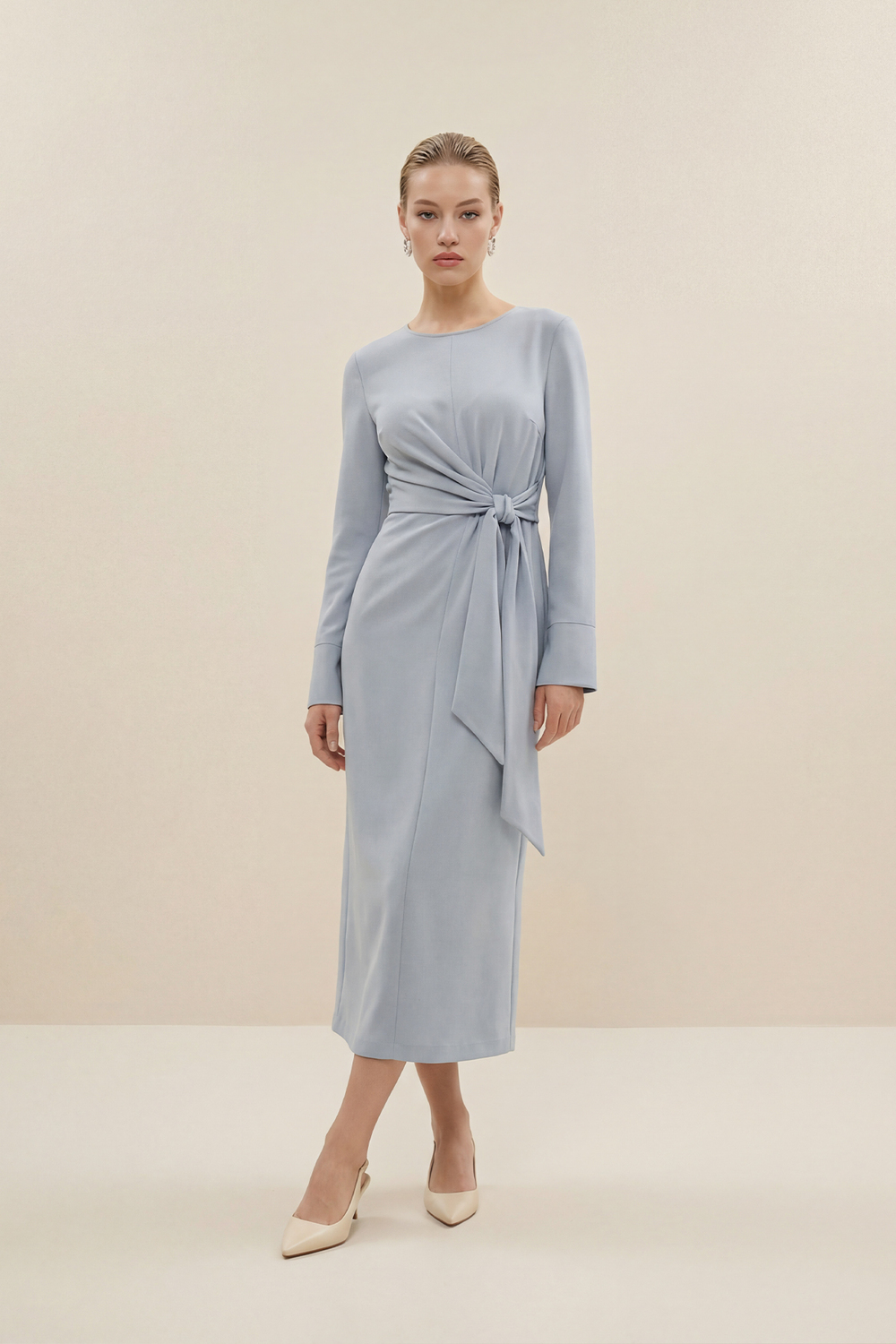 Bebe Mavi Belden Bağlama Detaylı Uzun Kollu Midi Boy Elbise