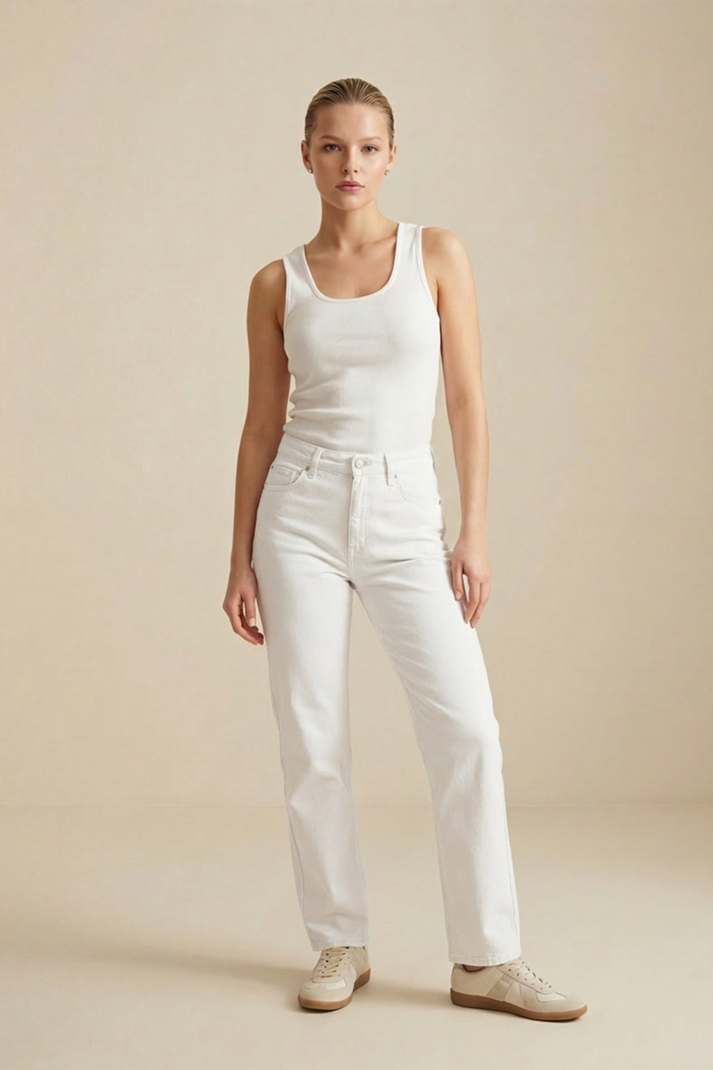 Ekru Tam Kalıp Cep Detaylı Jean