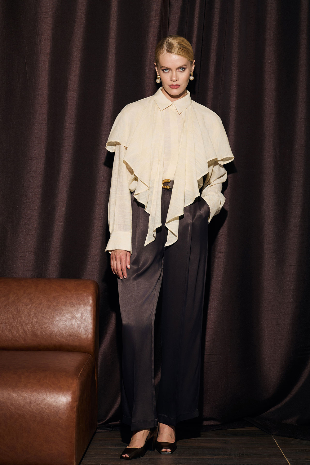 Krem Dökümlü Rahat Kesim Uzun Kollu Gömlek