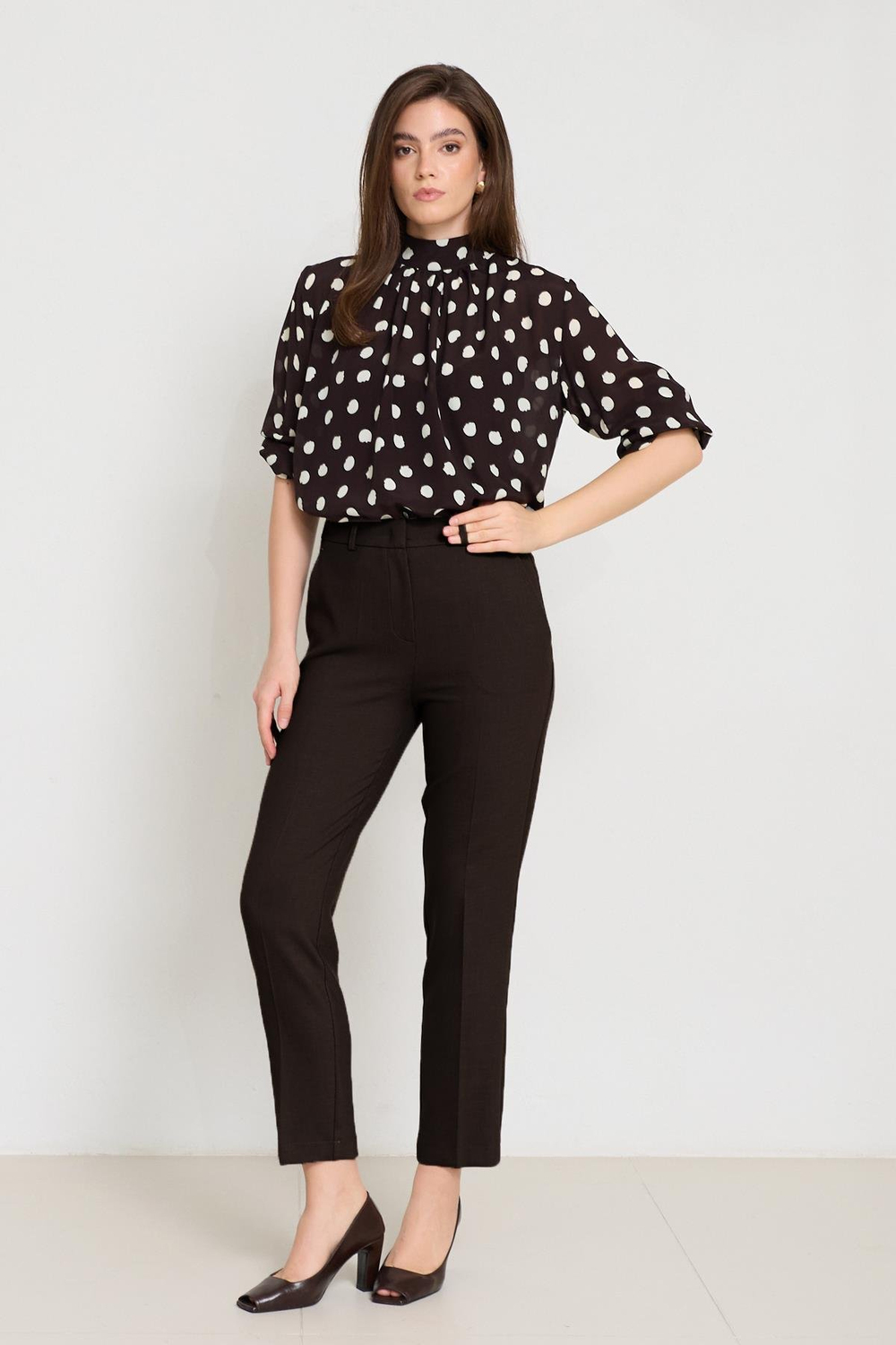 Acı-Kahve Cep Ve Bel Detaylı Tam Kalıp Pantolon Kadın Pantolon modelleri