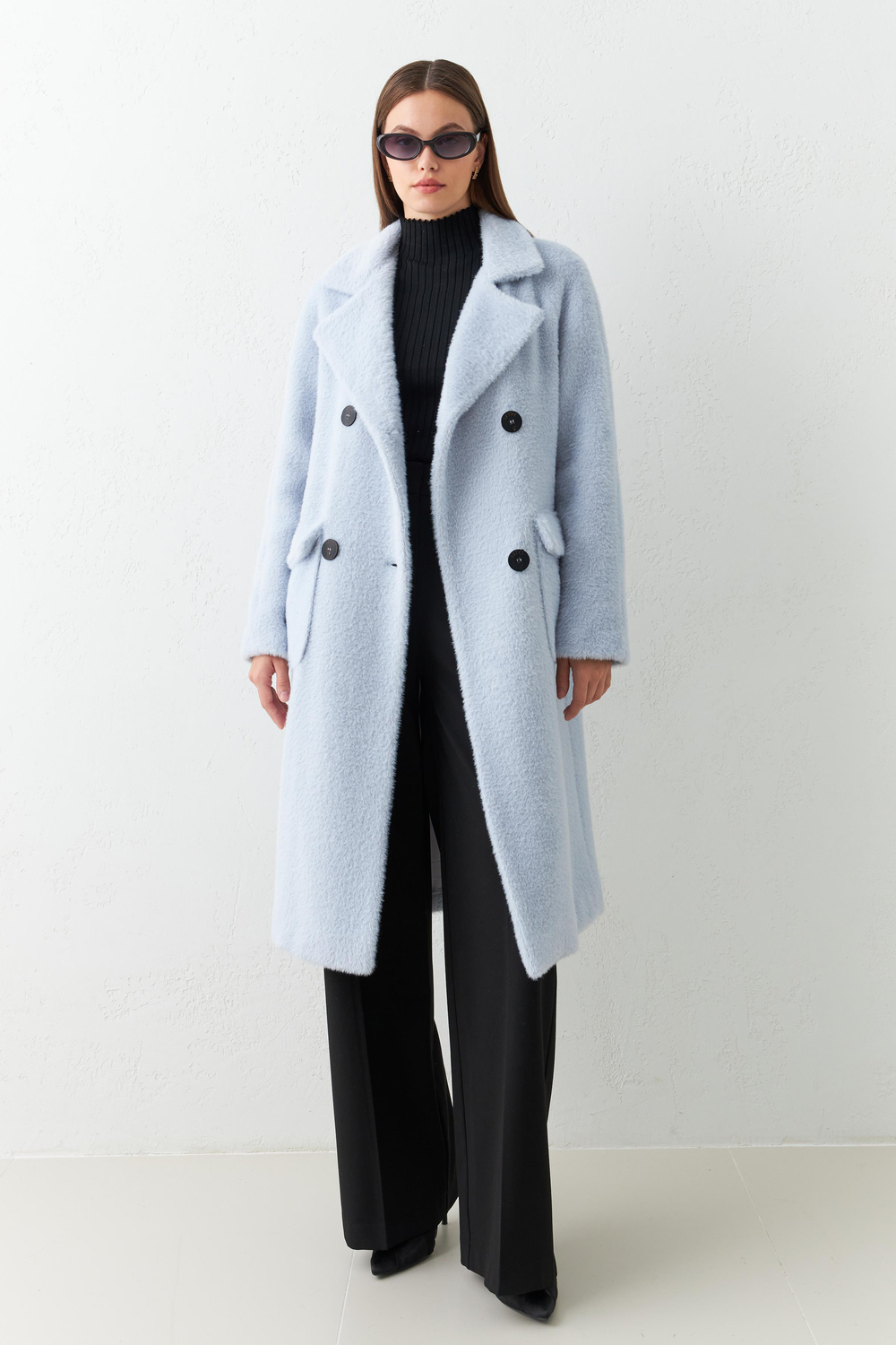 Bebe Mavi Uzun Düğme Detaylı Kürklü Kaban Kadın Kaban modelleri