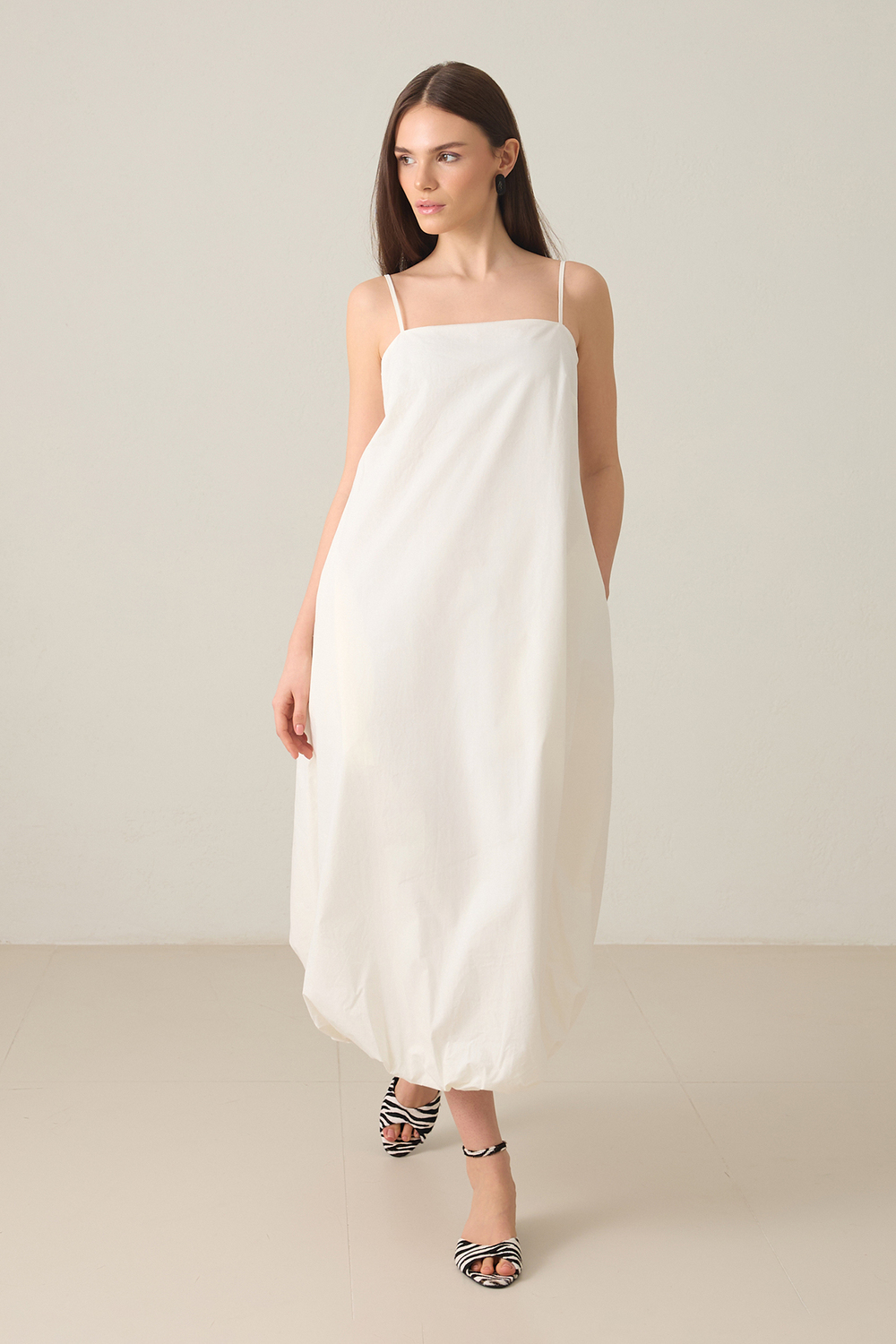 Ekru Pamuklu İp Askılı Rahat Kesim Balon Elbise Kadın Günlük Elbise modelleri