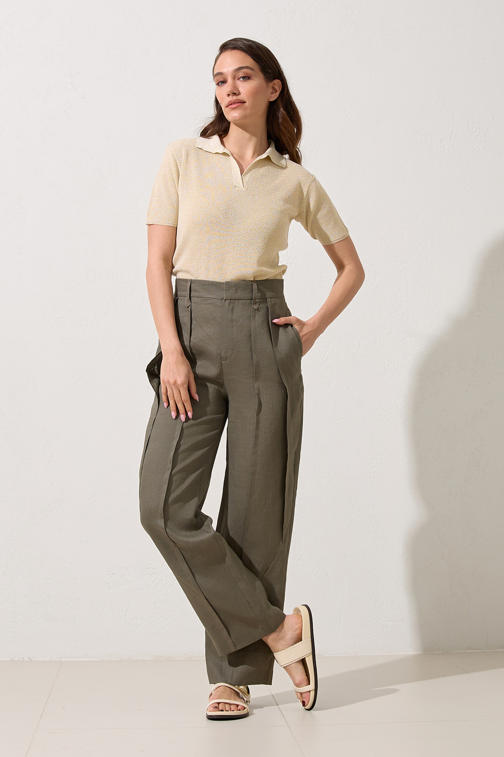 Haki %100 Keten Pile Ve Cep Detaylı Rahat Kesim Pantolon Kadın Kategorisiz modelleri