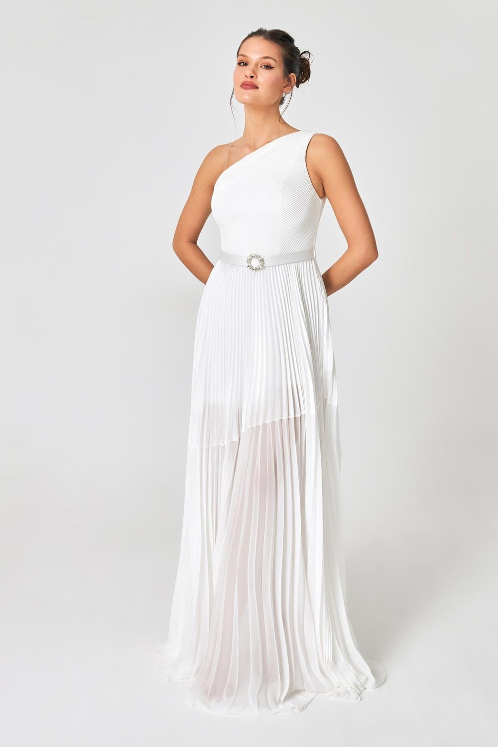 Kemik Tek Omuzlu Belden Kemer Ve Etekten Transparan Detaylı Abiye Elbise Kadın Kategorisiz modelleri