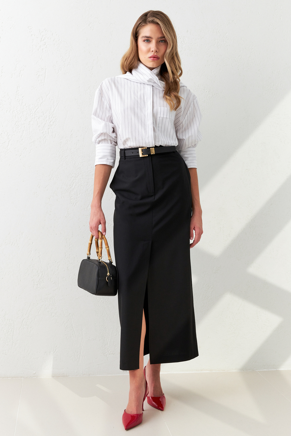 Siyah Kemer Detaylı Midi Boy Kalem Etek Kadın Etek modelleri