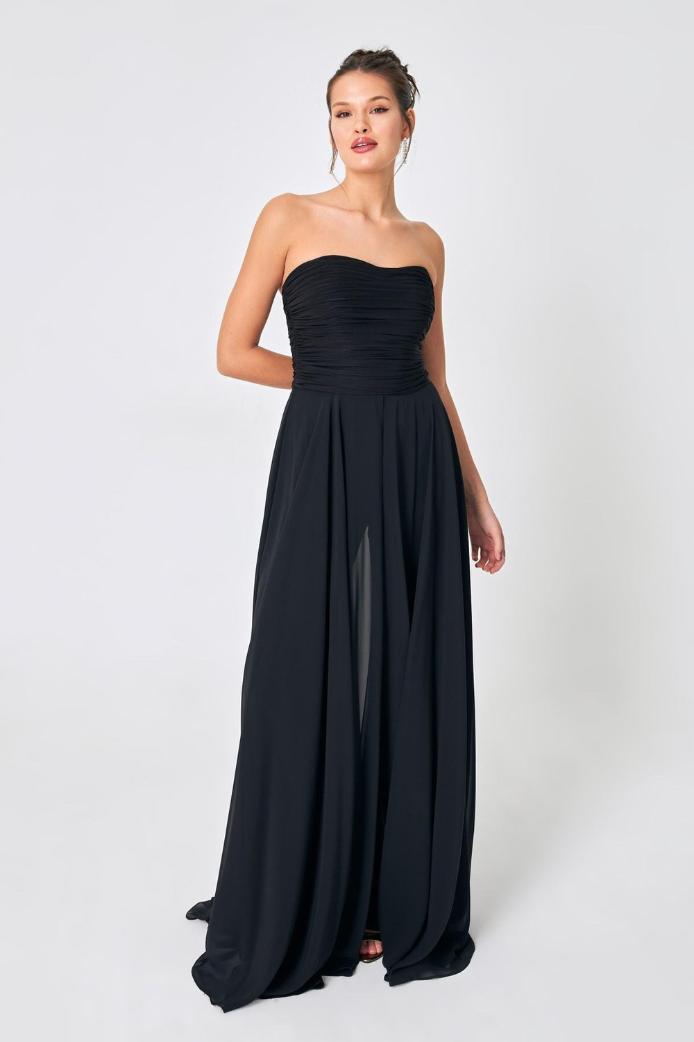 Siyah Straplez Drape  Ve Tül Detaylı Abiye Elbise Kadın Kategorisiz modelleri