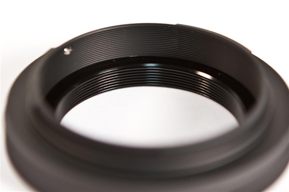 Bresser T-ring for Canon EOS M42 Cameras
