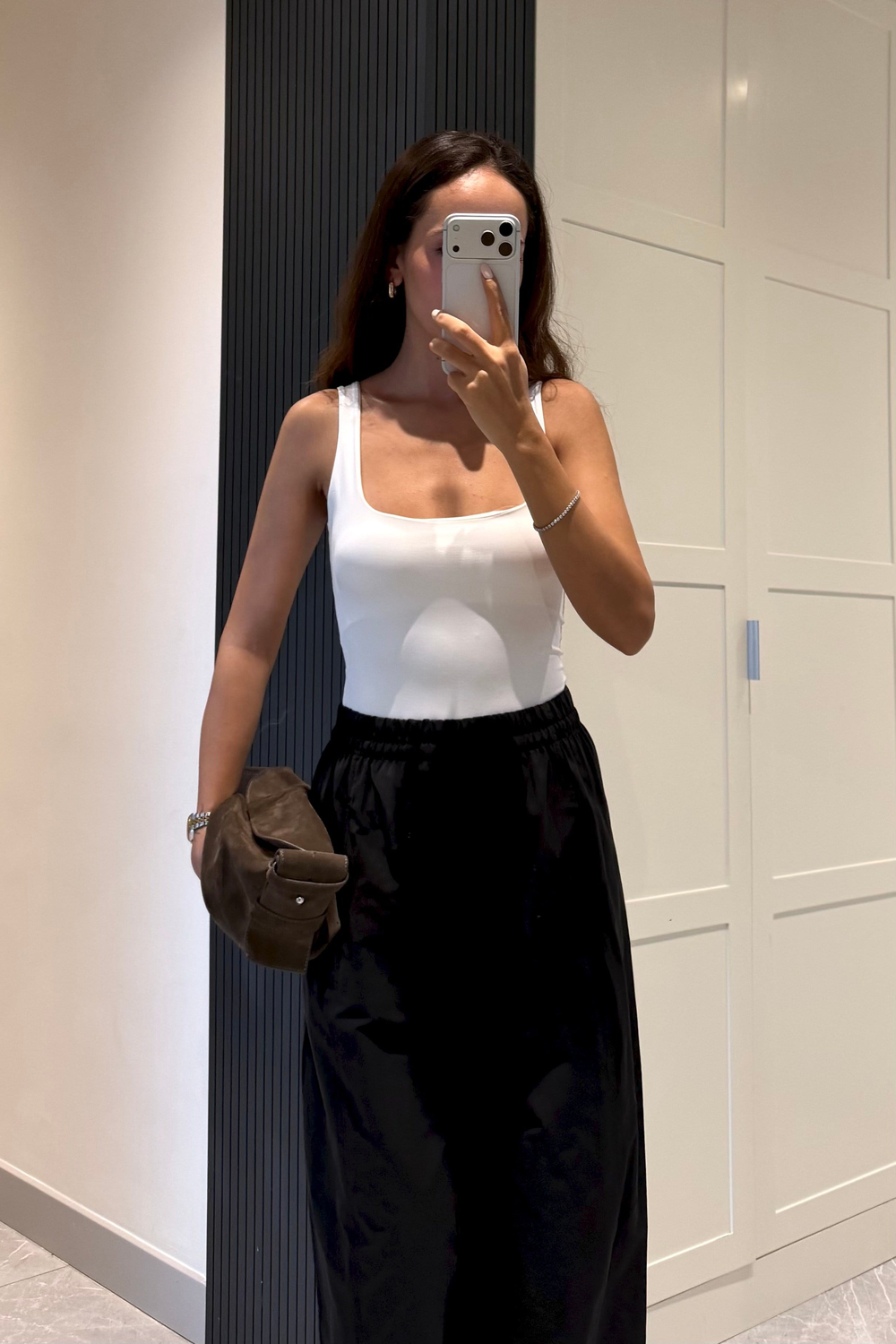 Beyaz Kare Yaka Body Suit - Kadın Bluz Modelleri - Nazliye Moda | Kadın Giyim Modası