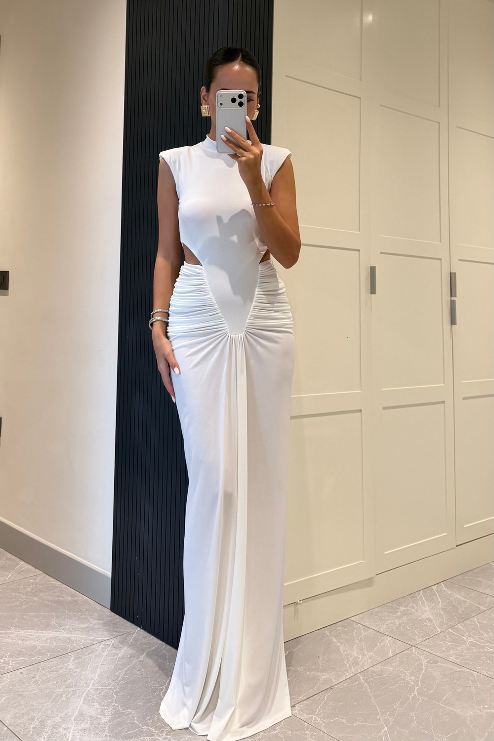 Beyaz Kolsuz Bel Dekolteli Drape Uzun Elbise - Kadın Elbise Modelleri - Nazliye Moda | Kadın Giyim Modası