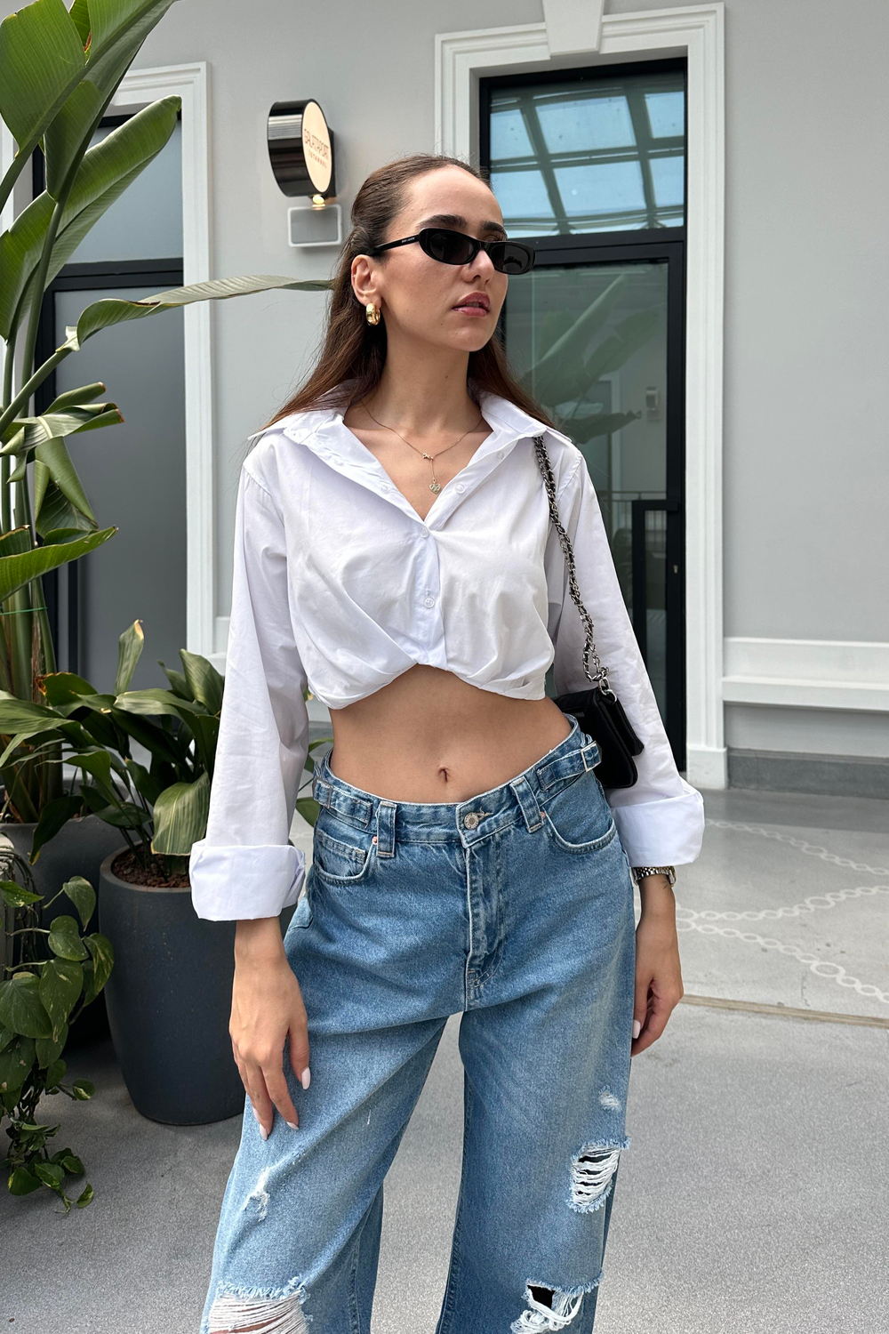 Beyaz Poplin Crop Gömlek - Kadın Gömlek Modelleri - Nazliye Moda - Kadın Giyim Modası