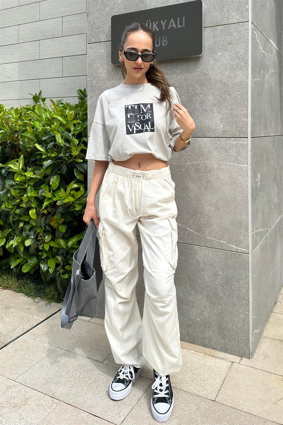 Ekru Kargo Jogger Pantolon - Kadın Pantolon Modelleri - Nazliye Moda | Kadın Giyim Modası