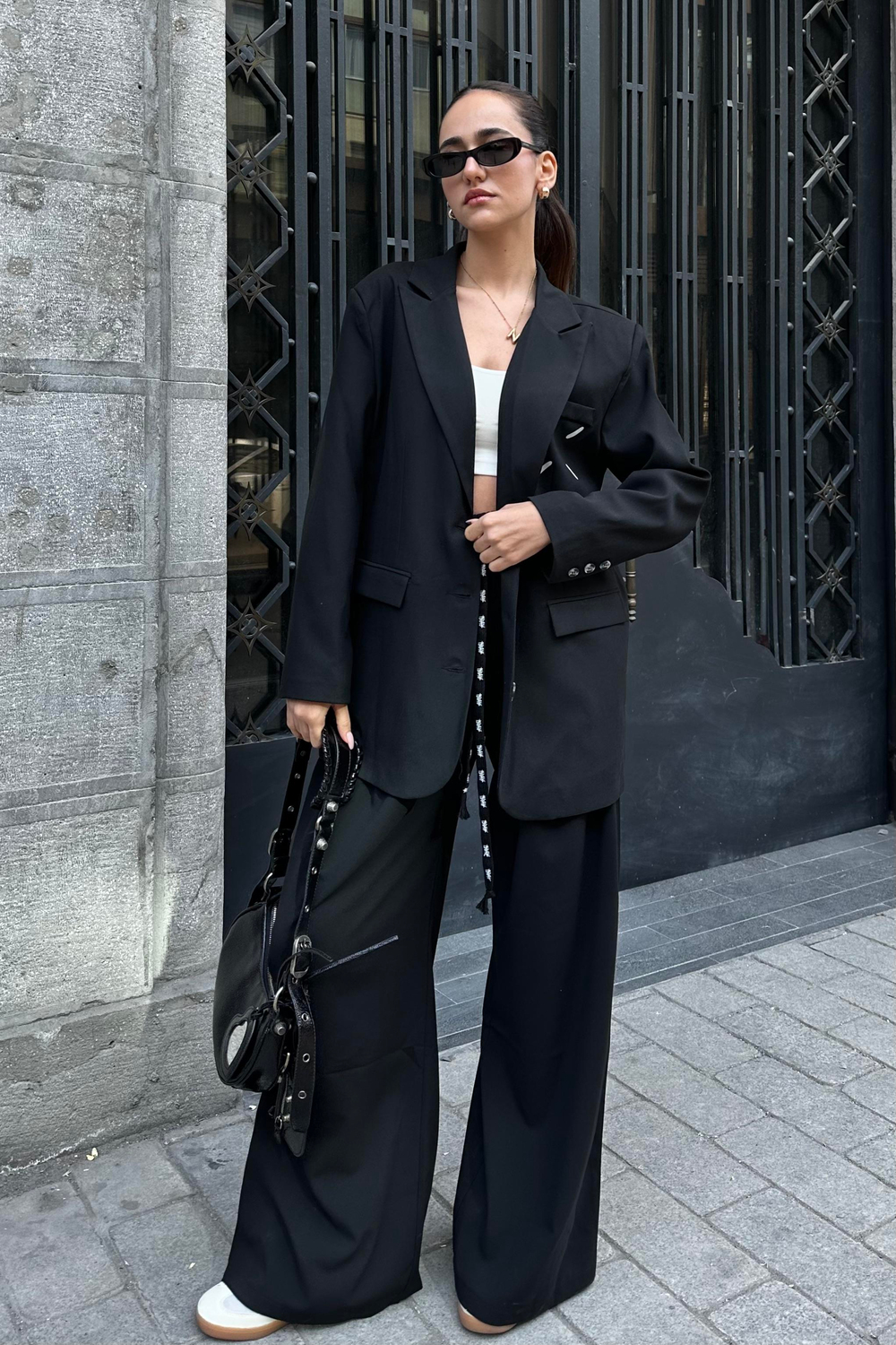 Siyah Baskılı Oversize Blazer Ceket - Kadın Blazer Ceket Modelleri - Nazliye Moda - Kadın Giyim Modası