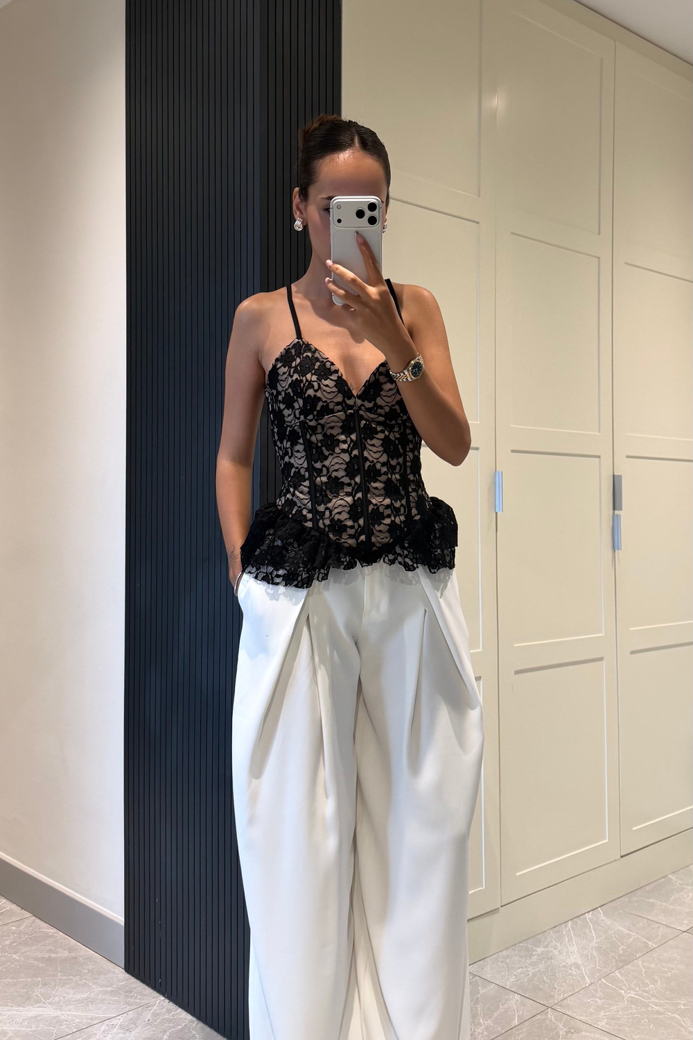 Siyah İp Askı Dantel Bluz - Kadın Bluz Modelleri - Nazliye Moda | Kadın Giyim Modası