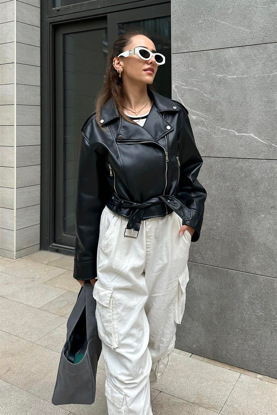 Siyah Motorcu Deri Ceket - Kadın Ceket Modelleri - Nazliye Moda | Kadın Giyim Modası
