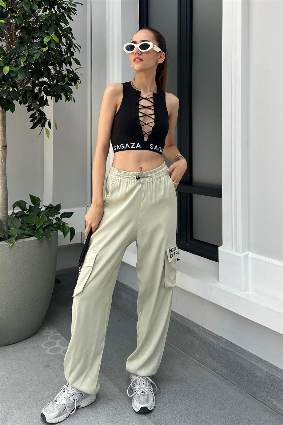 Su Yeşili Saten Jogger Pantolon - Kadın Pantolon Modelleri - Nazliye Moda | Kadın Giyim Modası