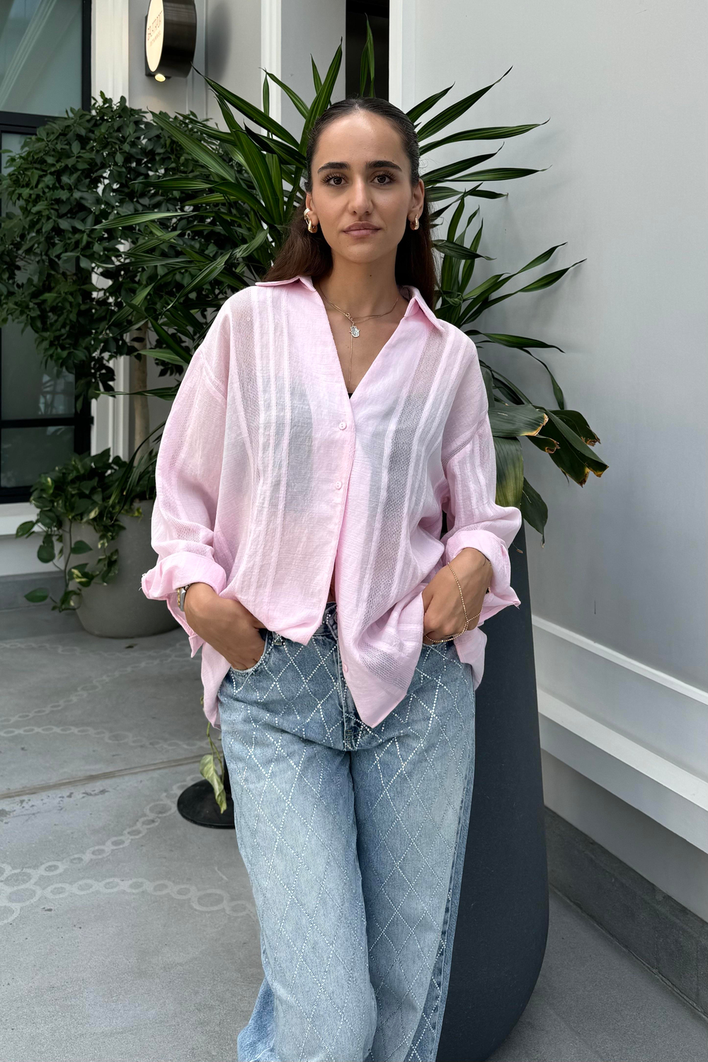 Toz Pembe Dokulu Oversize Gömlek - Kadın Gömlek Modelleri - Nazliye Moda | Kadın Giyim Modası