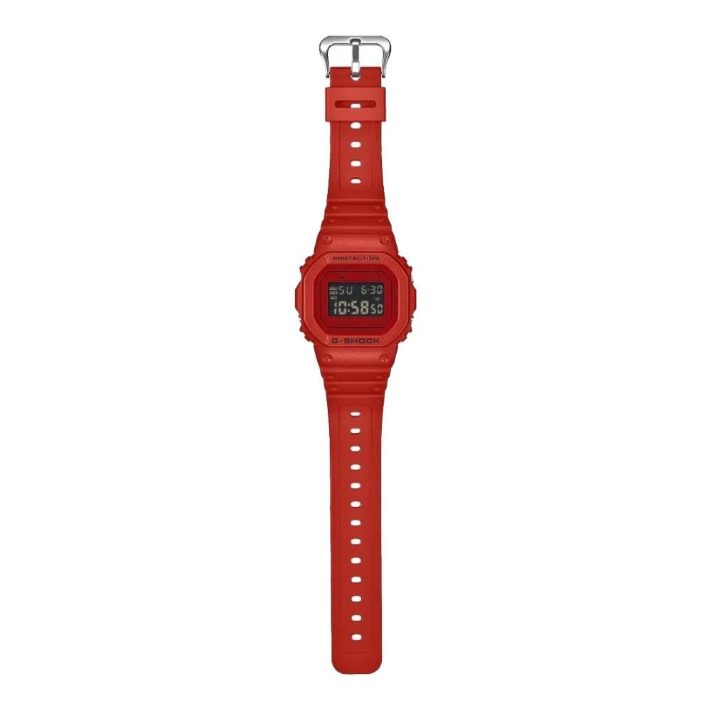 Casio G-SHOCK ICONIC DW-5600RRB-4DR Kol Saati