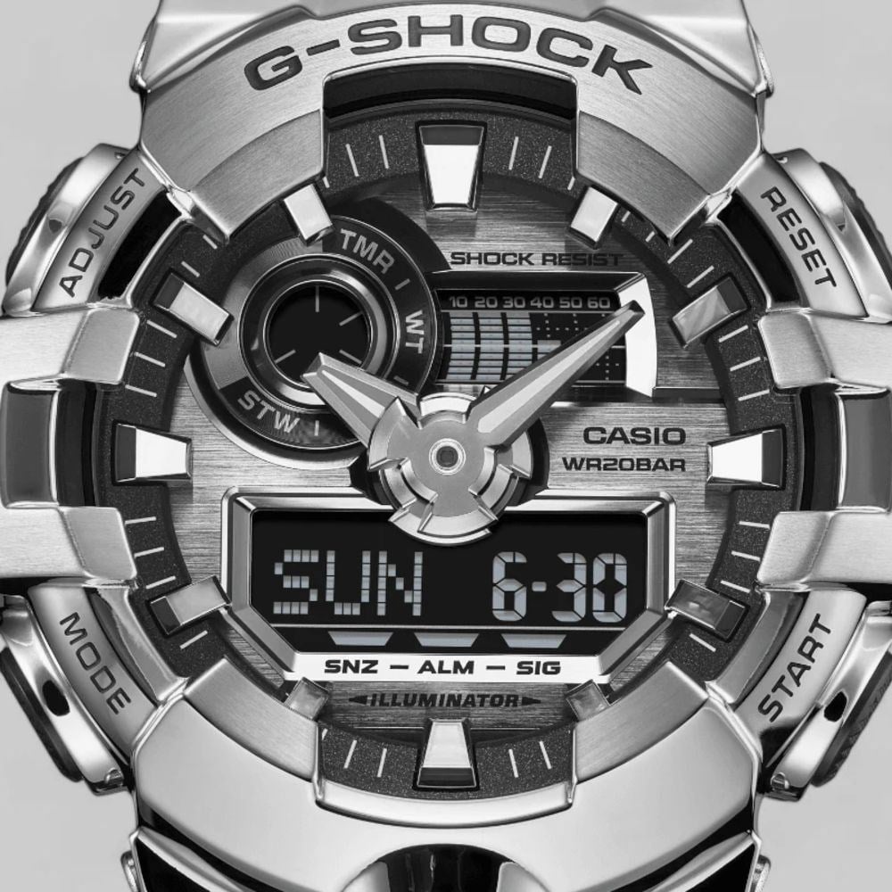 Casio G-SHOCK GM-700-1ADR Kol Saati