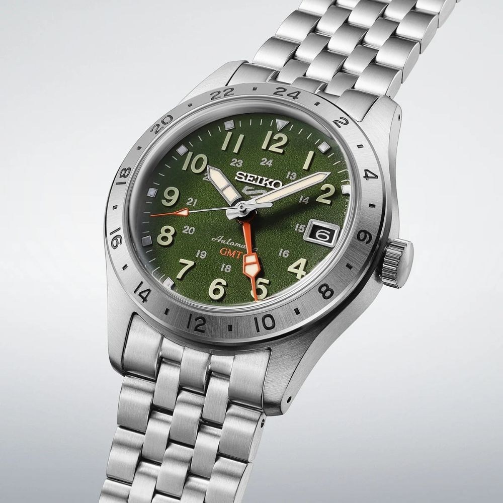 Seiko 5 Sports GMT HDB001K1 Erkek Kol Saati