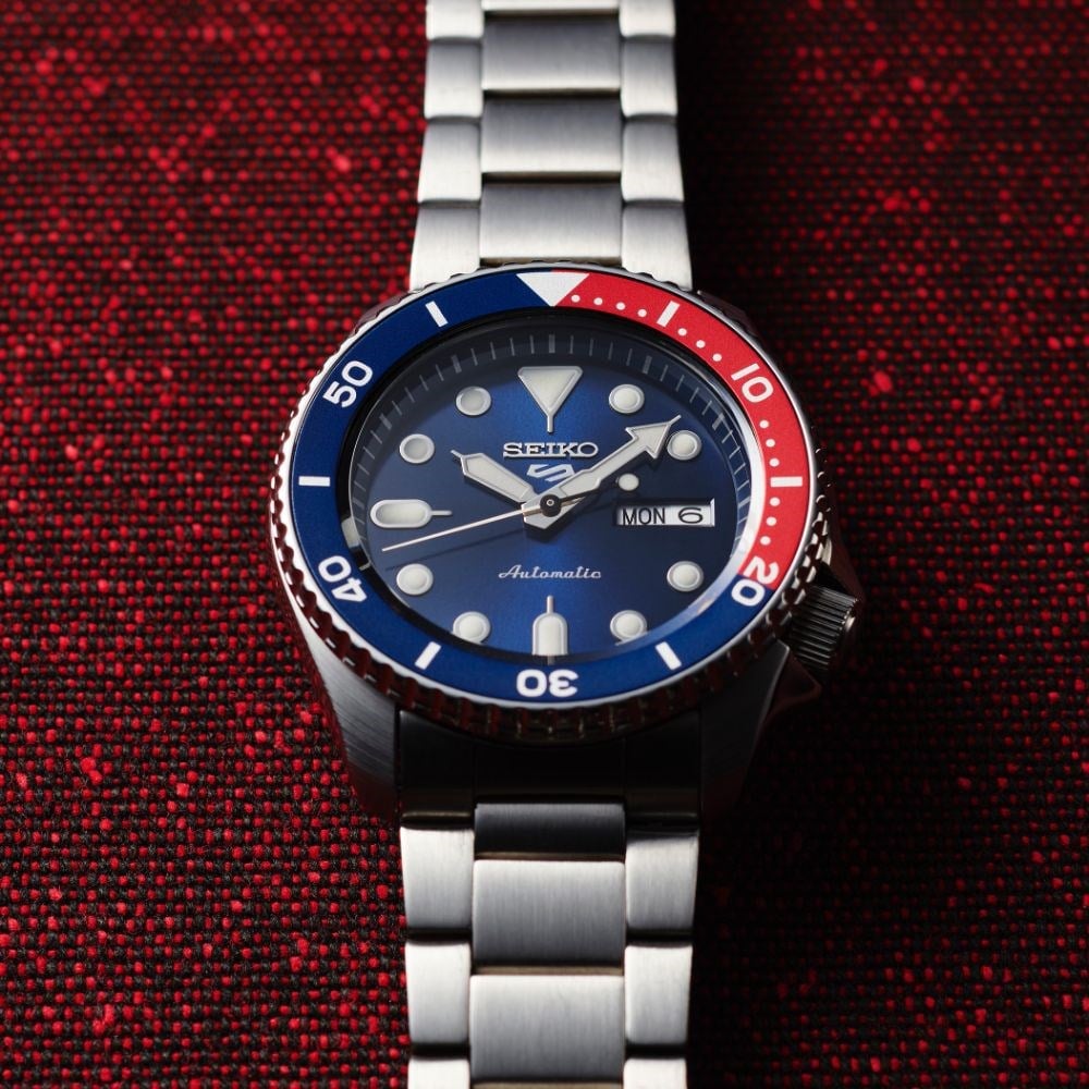 Seiko 5 Sports SRPD53K1 Erkek Kol Saati