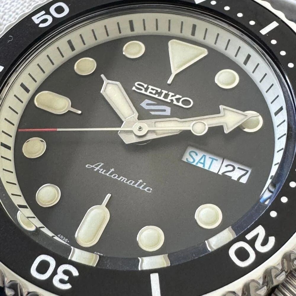 Seiko 5 Sports SRPD73K2 Erkek Kol Saati